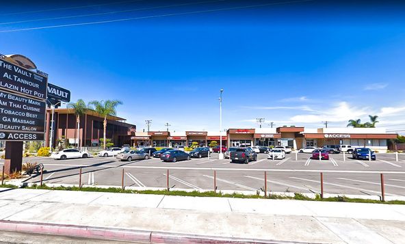 2951 W Ball Rd, Anaheim, CA 92804